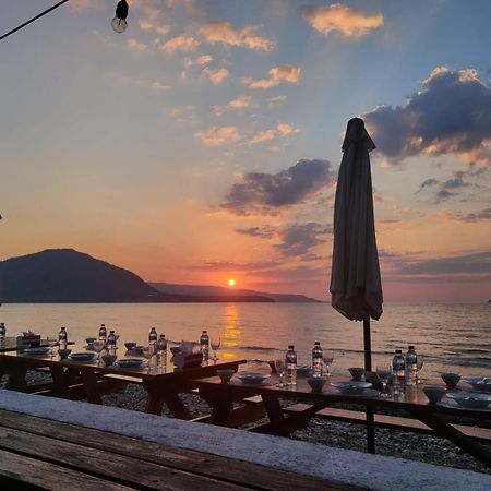 Bruri Villa Alor Kecil Kültér fotó